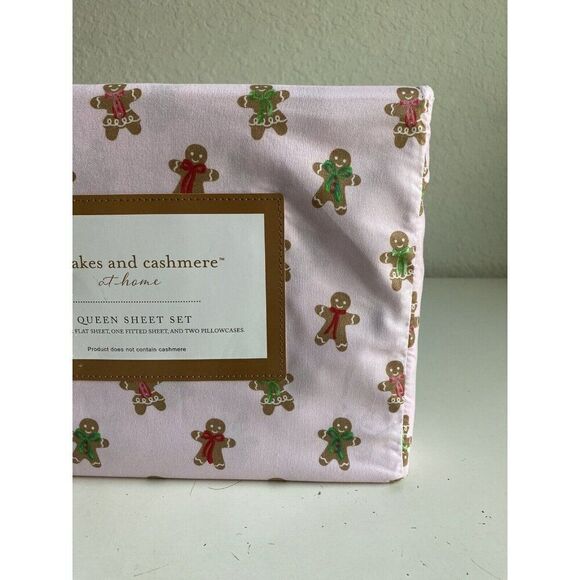 Cupcakes & Cashmere QUEEN SIZE Pink Gingerbread Cookie Christmas Sheet Set NEW - Picture 3 of 12